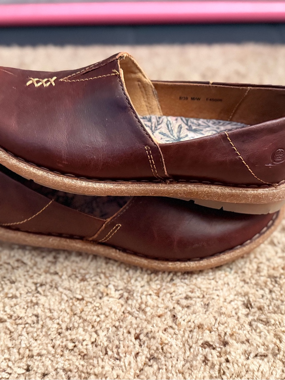 Børn Leather Slip-Ons with Floral Insole - Picture 4 of 7